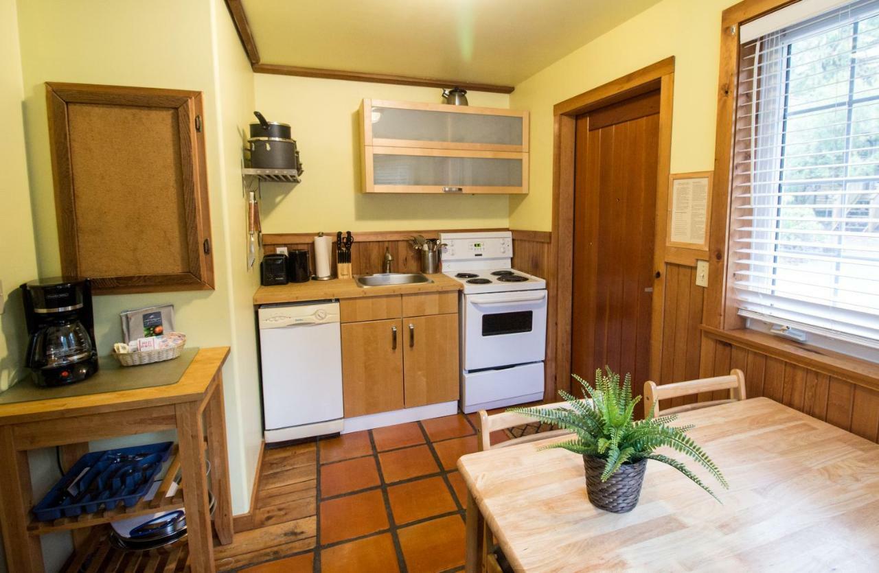 Reef Point Cottages Юклулет Экстерьер фото